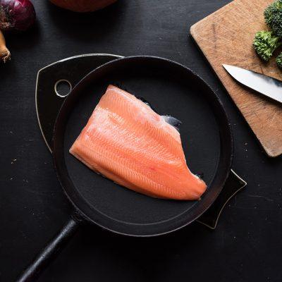 Finnforel_fileet_pannulla